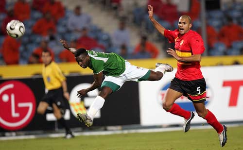 CBA江苏队20分惨败NBL合肥狂风引热议！媒体人：见证历史性一战（CBA江苏队被NBL合肥狂风20分击溃引爆热议，媒体人称见证历史性一役）