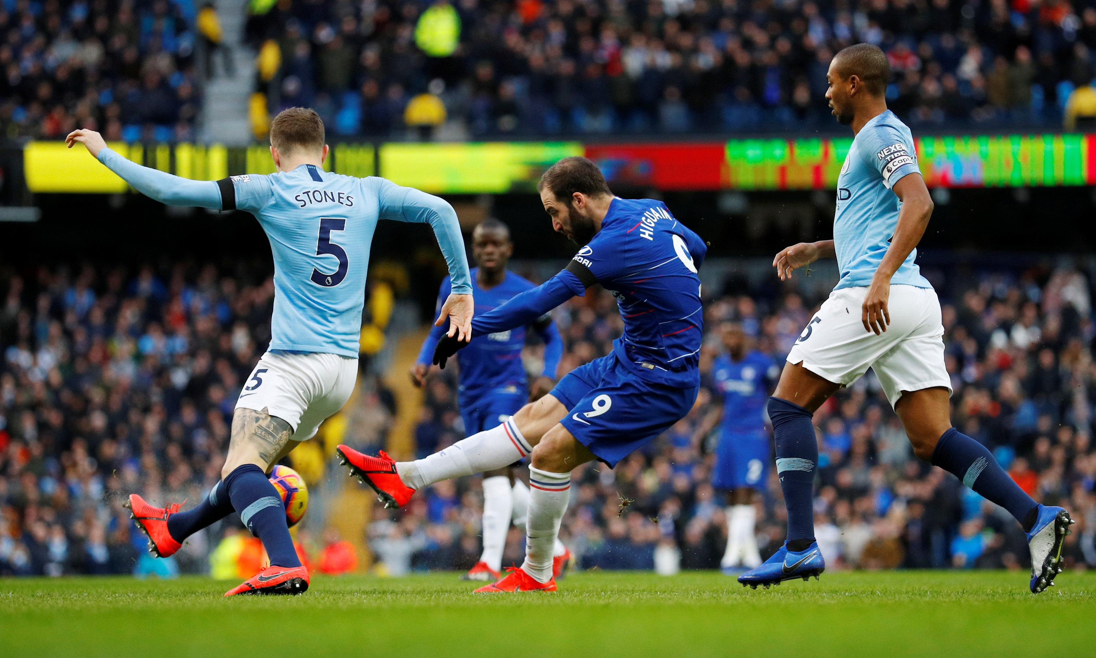 足球训练中的爆发力训练