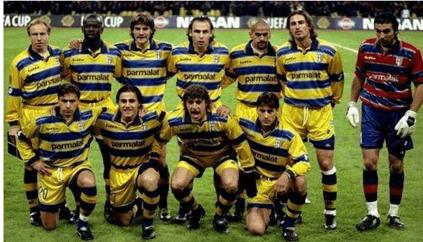 陈威vs柔佛新山半场数据：贡献5次扑救，评分暂为全场最高（陈威半场战柔佛新山：完成5次扑救，评分暂列全场第一）