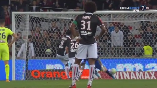 湖人伤病报告：詹姆斯出战成疑，东契奇不在内，斯玛特缺席