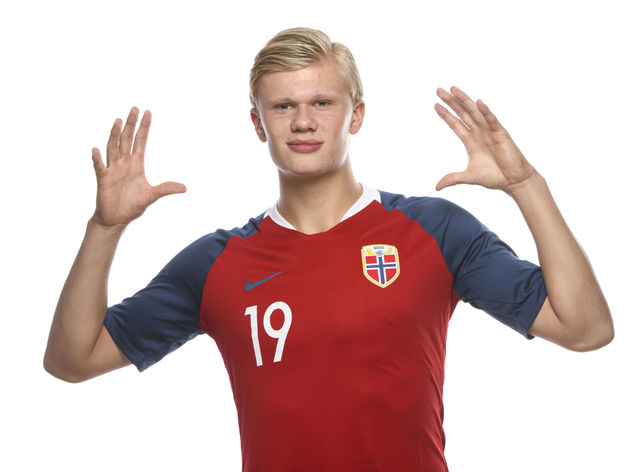 世界足球商业价值排名