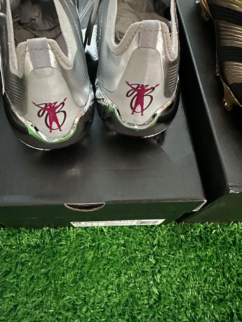 久保建英：堂安律的进球非常漂亮，这种处理方式正是他擅长的