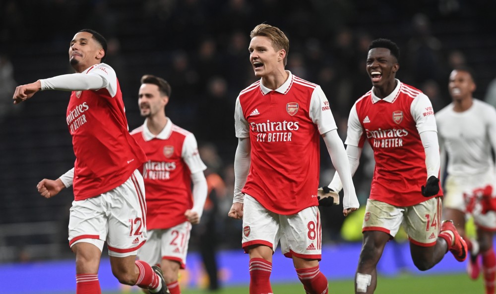 76人拒逆转！恩比德39分+18罚，探花大爆发，乔治23+6+5全队第二（76人拒绝被逆转！恩比德39分+18罚，探花爆发，乔治23+6+5居全队次席）