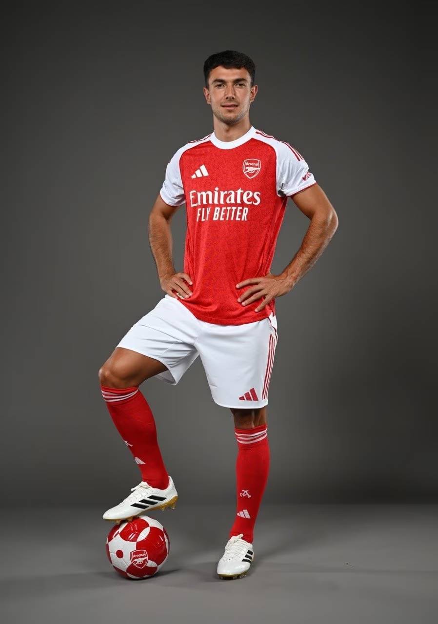 这配合比游戏里还流畅