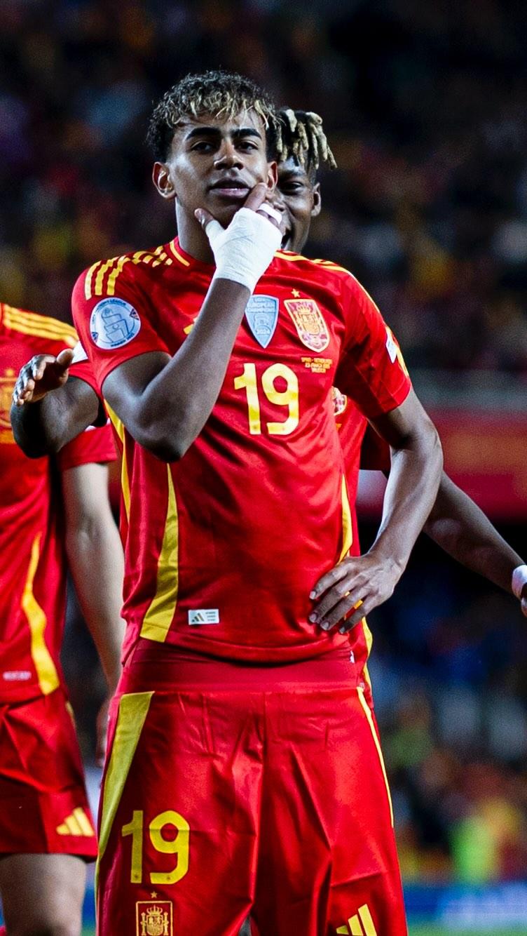 布莱顿中国球迷会：将停更内容直到俱乐部道歉，同时提出4大诉求（布莱顿中国球迷会宣布暂停更新，直至俱乐部致歉，并提出四项诉求）