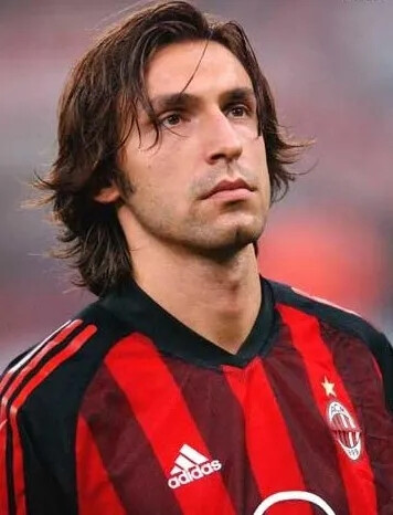 太阳报：森林后卫埃纳在养伤期间和其他球员的女友谈恋爱