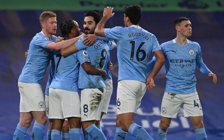 斯基拉：米兰派球探考察萨索洛中卫穆哈雷莫维奇和伊泽斯（斯基拉：米兰派球探考察萨索洛两位中卫穆哈雷莫维奇、伊泽斯）