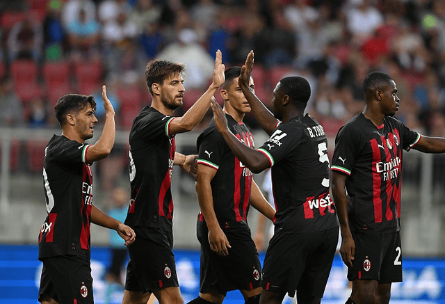 西甲半场：瓦莱拉劲射破门，埃尔切暂1-0赫罗纳