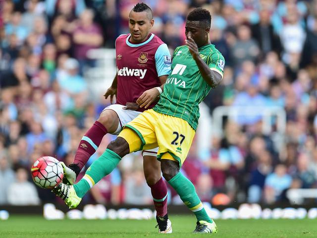 莫斯克拉在对阵小蜜蜂的比赛中伤退，阿森纳后防3人受伤（对阵小蜜蜂莫斯克拉伤退，阿森纳后防三将受伤）