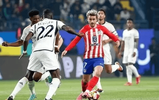 替补门将关键扑救，稳定球队防线